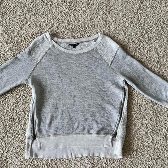 American Eagle Side Zip Sweatshirt. Woman's Small - Picture 3 of 6